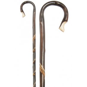 Hyrdestav i kastanietr med snoninger